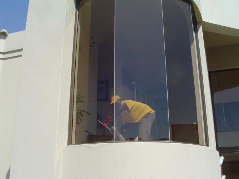 Traditional window cleaning - Internal